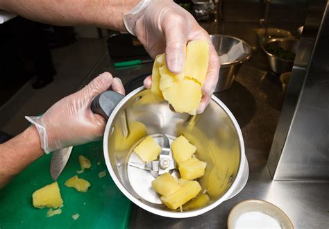 Bulvių krakmolo granulės