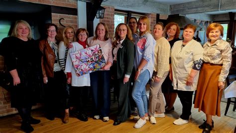 Globos namų darbuotojai