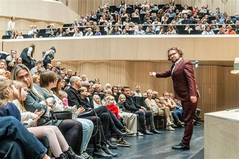 Istorija apie drambliuką Babarą
