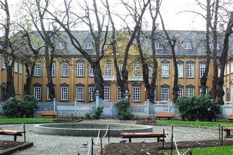 Karališkoji rezidencija Birštone