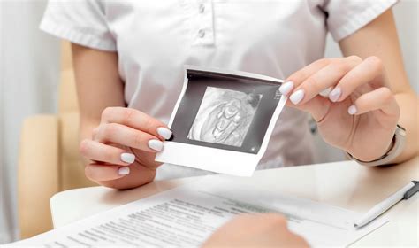 Kiaušidžių vėžio simptomai