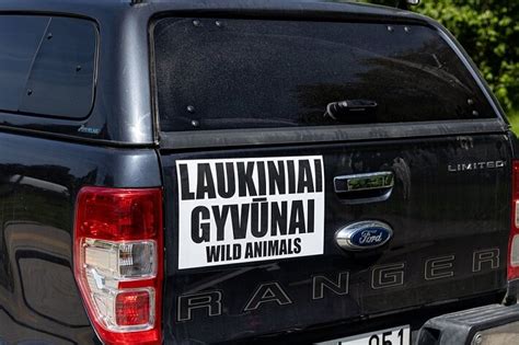 Laukinių gyvūnų padaryta žala