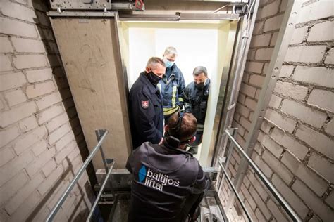 Lifto keitimas daugiabutyje