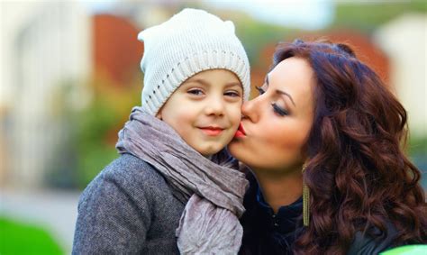 Mama su sergančiu vaiku