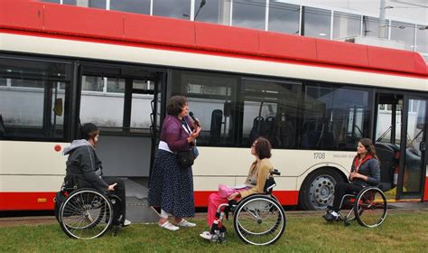 Neįgaliųjų šeima