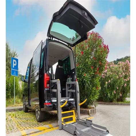 Neįgaliojo vežimėlio transportavimas