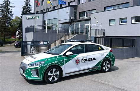 Policijos automobilis