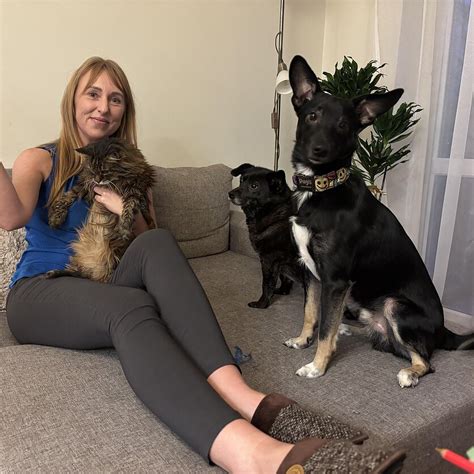 Savanorė prieglaudoje