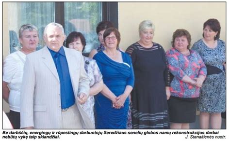 Senelių globos namų personalas