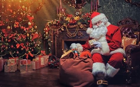 Senelis slaugo anūką