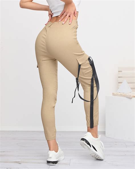 Smėlio spalvos - Instinktų pasaulis