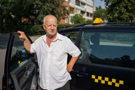 Socialinio taksi vairuotojas