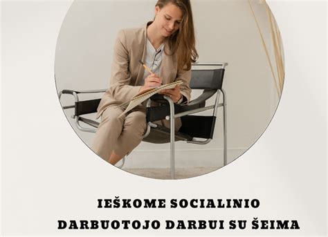 Socialinis darbuotojas dirba su šeima