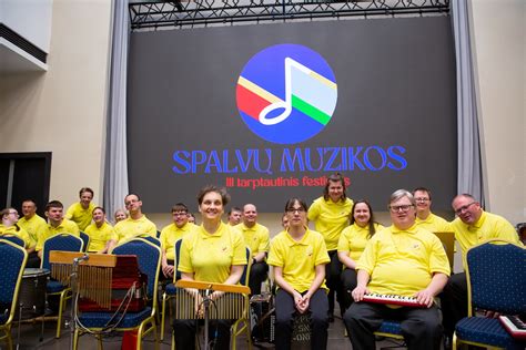 Spalvų muzikos orkestras