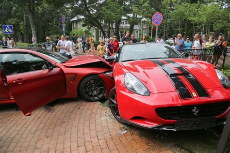 Ugniaus Kiguolio automobilis Ferrari