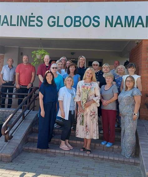 Utenos socialinės globos namai