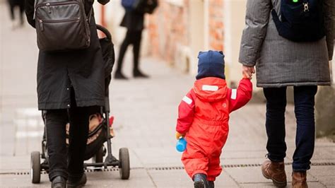 Vaikų paėmimas iš šeimos