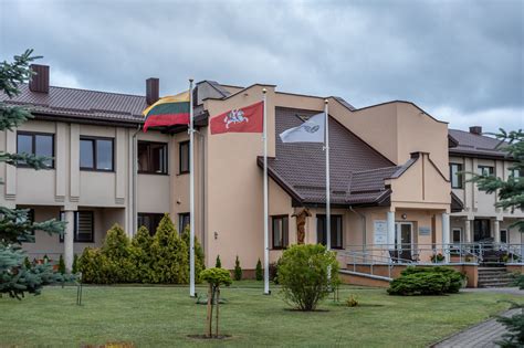 Veisiejų socialinės globos namai